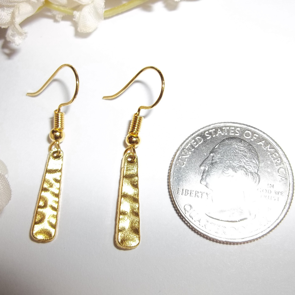 Gold Minimalist Earrings, Gold Earrings, Gold Minimalist Earring Set, NWT 3679 - Picture 2 of 8